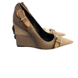 Nwt ombre grey denim wedge shoe size 9